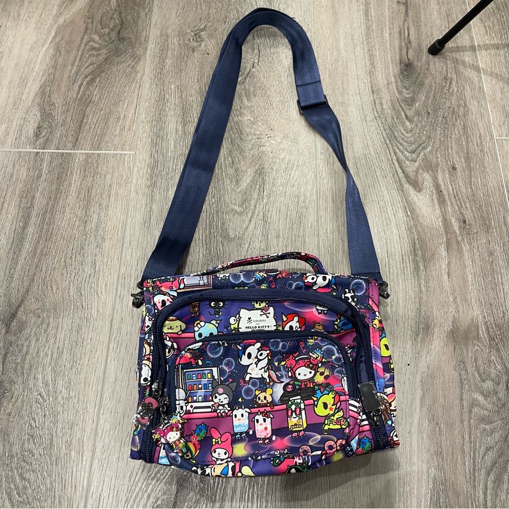 JUJUBE JU JU BE HELLO KITTY TOKIDOKI ROLLER DISCO DREAMING THE BESTIE BAG